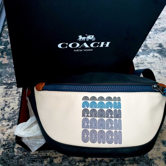 Limited edition Coach Michael B. Jordan belt bag - Picture 1 of 4